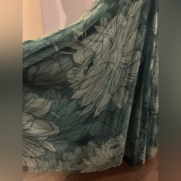 Hutch Teal Floral Evening Dress - Picture 5 of 10